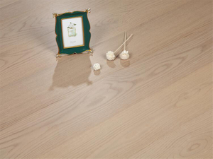 refined oak wood flooring